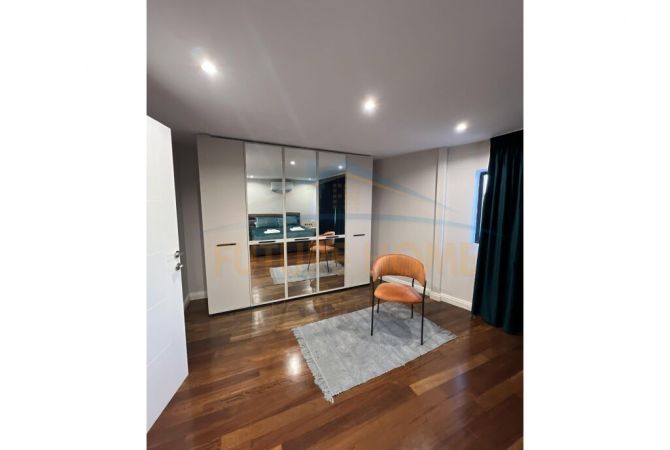 Casa in affitto 1+1 a Tirana - 750 Euro