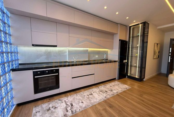 Shtepi ne shitje 2+1 ne Tirane - 348,000 Euro