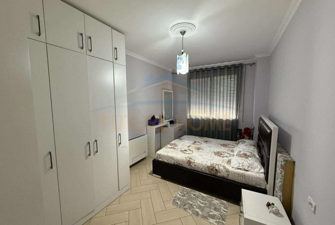 Shtepi me qera 2+1 ne Tirane - 500 Euro