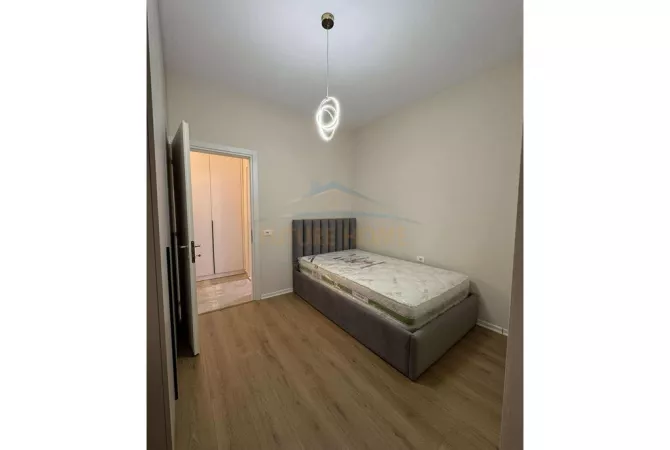 Shtepi me qera Apartament ne Tirane, 2+1, Mobilimi E mobiluar, Pagesa 600  Euro.