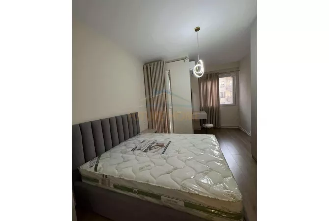 Shtepi me qera Apartament ne Tirane, 2+1, Mobilimi E mobiluar, Pagesa 600  Euro.