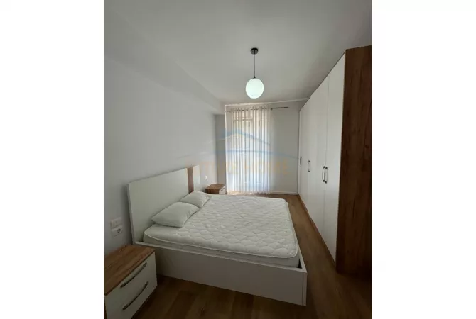Shtepi me qera 2+1 ne Tirane - 850 Euro
