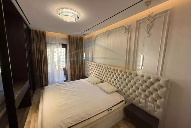 Shtepi me qera Apartament ne Tirane, 2+1, Mobilimi E mobiluar, Pagesa 1,000  Euro.