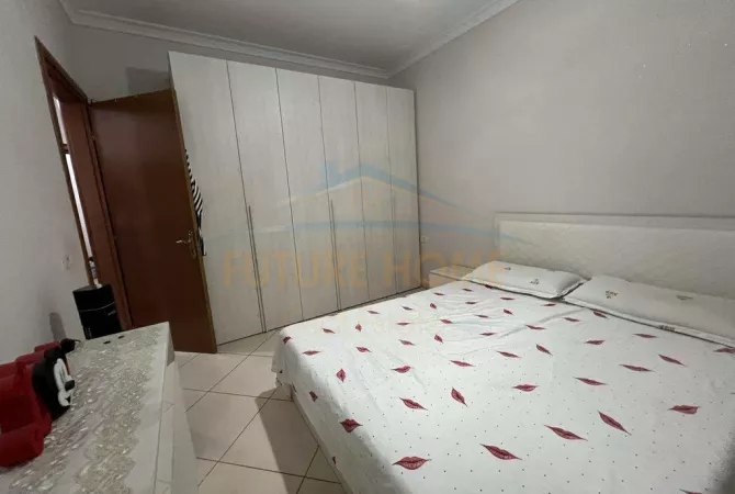 Shtepi me qera 2+1 ne Tirane - 450 Euro