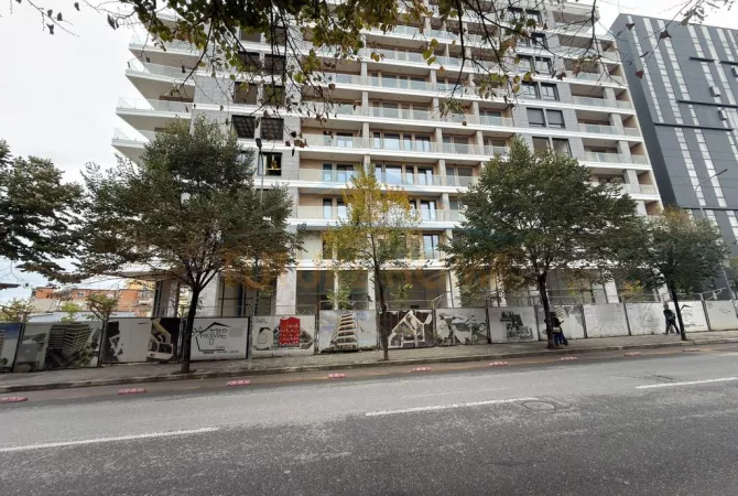 Ambient biznesi ne shitje 1+1 ne Tirane - 300,000 Euro