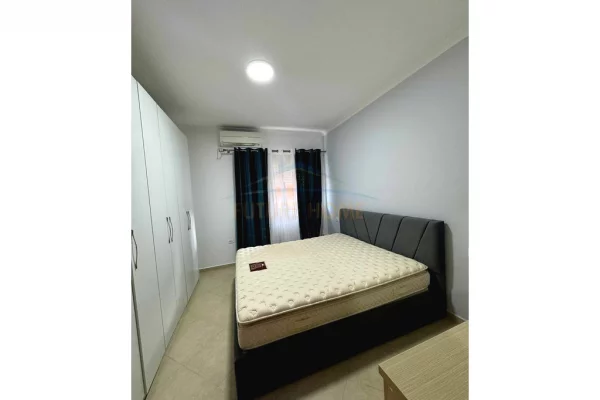 Shtepi ne shitje 2+1 ne Tirane - 270,000 Euro