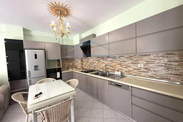 Shtepi ne shitje 1+1 ne Tirane - 127,000 Euro