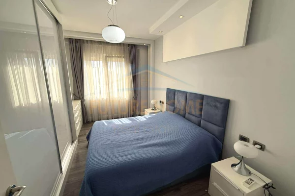 Shtepi me qera 2+1 ne Tirane - 850 Euro