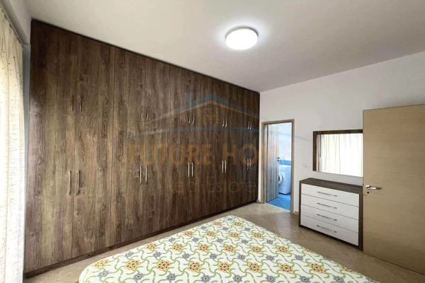 Shtepi me qera Apartament ne Tirane, 2+1, Mobilimi E mobiluar, Pagesa 500  Euro.