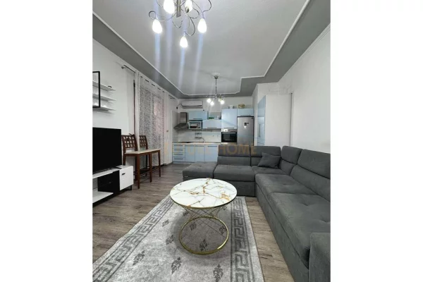 Casa in affitto 2+1 a Tirana - 550 Euro