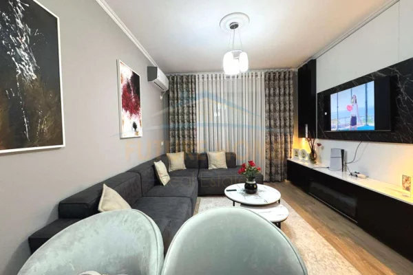 Shtepi me qera 1+1 ne Tirane - 550 Euro