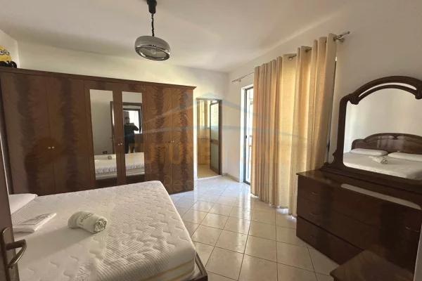 Shtepi me qera 2+1 ne Tirane - 550 Euro