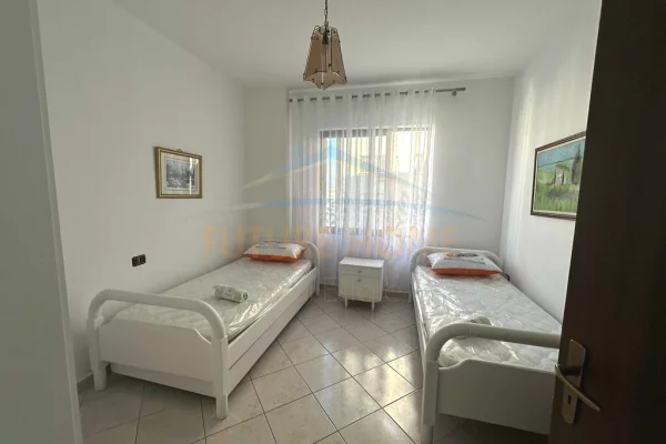 Shtepi me qera Apartament ne Tirane, 2+1, Mobilimi E mobiluar, Pagesa 550  Euro.