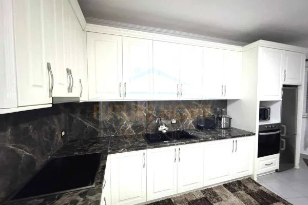 Shtepi me qera Apartament ne Tirane, 2+1, Mobilimi E mobiluar, Pagesa 450  Euro.