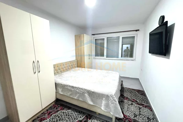 Shtepi me qera Apartament ne Tirane, 2+1, Mobilimi E mobiluar, Pagesa 450  Euro.