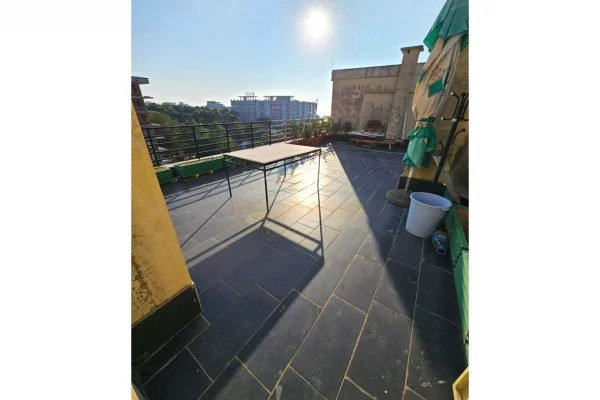 Shtepi ne shitje Apartament ne Durres, 1+1, Mobilimi E mobiluar, Pagesa 72,000  Euro.