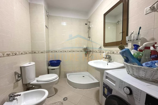 Shtepi me qera 1+1 ne Tirane - 55,000 Leke