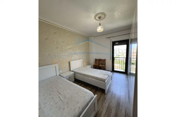 Shtepi me qera Apartament ne Tirane, 2+1, Mobilimi E mobiluar, Pagesa 650  Euro.