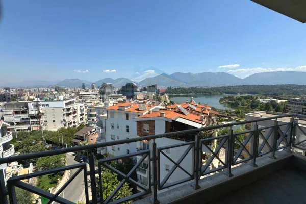 Shtepi me qera Apartament ne Tirane, 2+1, Mobilimi E mobiluar, Pagesa 900  Euro.