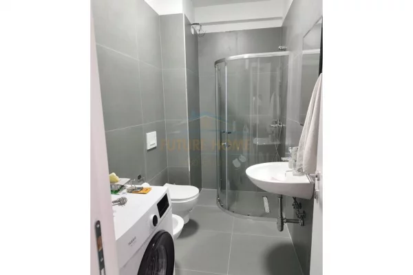 Shtepi me qera 1+1 ne Tirane - 370 Euro