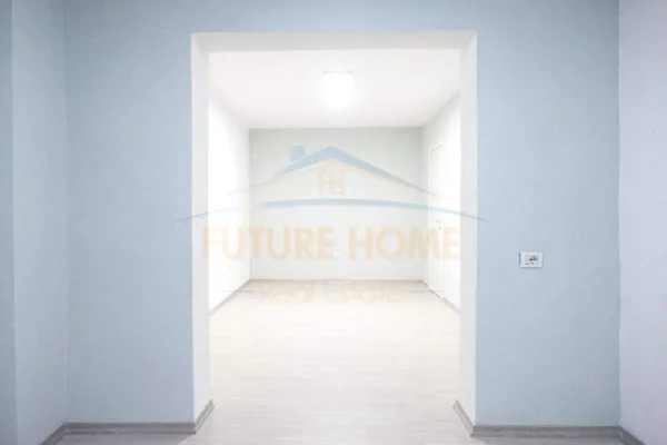 Shtepi me qera 2+1 ne Tirane - 900 Euro