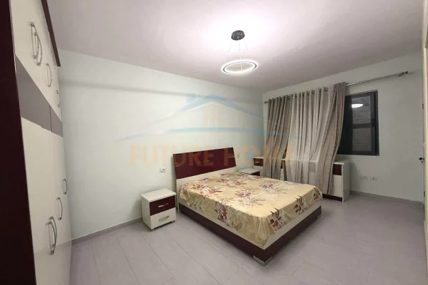 Shtepi me qera 2+1 ne Tirane - 450 Euro