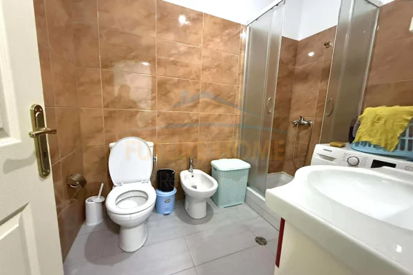 Shtepi me qera 2+1 ne Tirane - 450 Euro