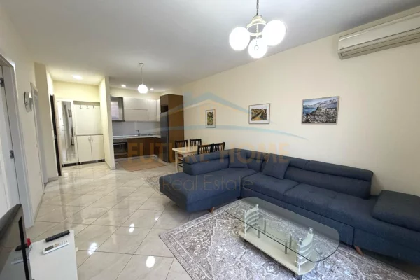 Shtepi me qera 1+1 ne Tirane - 450 Euro