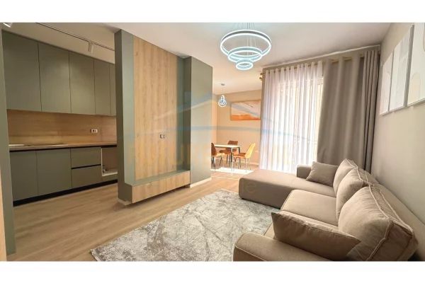 Shtepi ne shitje 2+1 ne Tirane - 168,000 Euro
