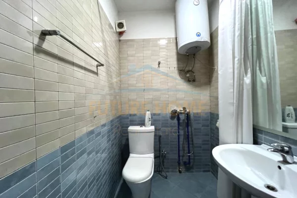 Shtepi me qera Apartament ne Tirane, 2+1, Mobilimi E mobiluar, Pagesa 500  Euro.