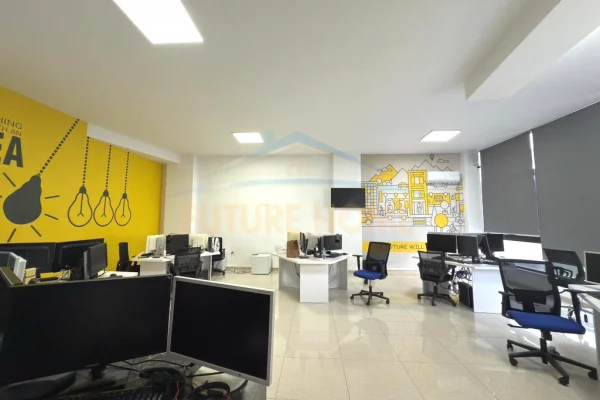 Business Property for Rent 1+1 in Tirana - 2,000 Euro