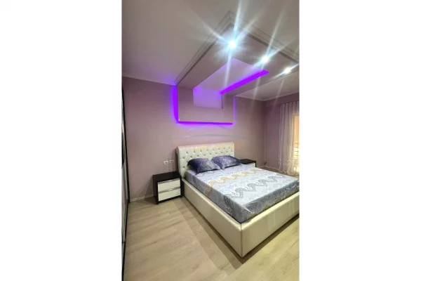 Shtepi me qera Apartament ne Tirane, 1+1, Mobilimi E mobiluar, Pagesa 480  Euro.