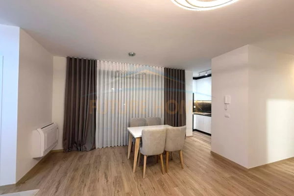 Shtepi me qera Apartament ne Tirane, 2+1, Mobilimi E mobiluar, Pagesa 700  Euro.