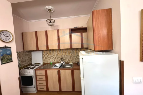 Qera, Apartament 1+1, Ali Dem UNA64609