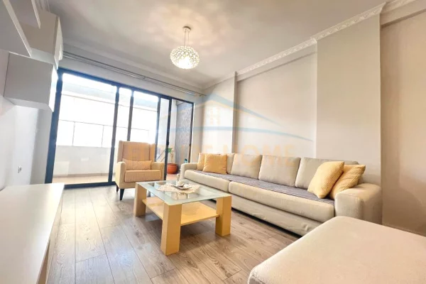 Casa in affitto 2+1 a Tirana - 550 Euro