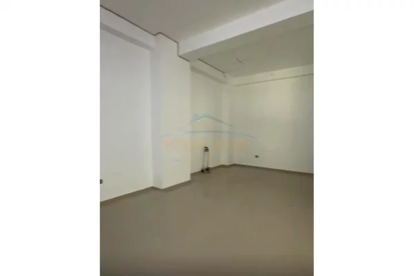 Business Property in Sale 1+1 in Tirana - 275,000 Euro