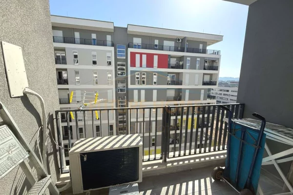 Appartamento in affitto a Tirana 1+1, Arredato