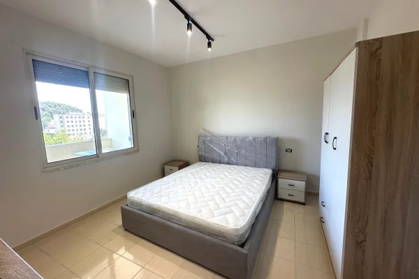 Appartamento in vendita a Durazzo 1+1, Arredato