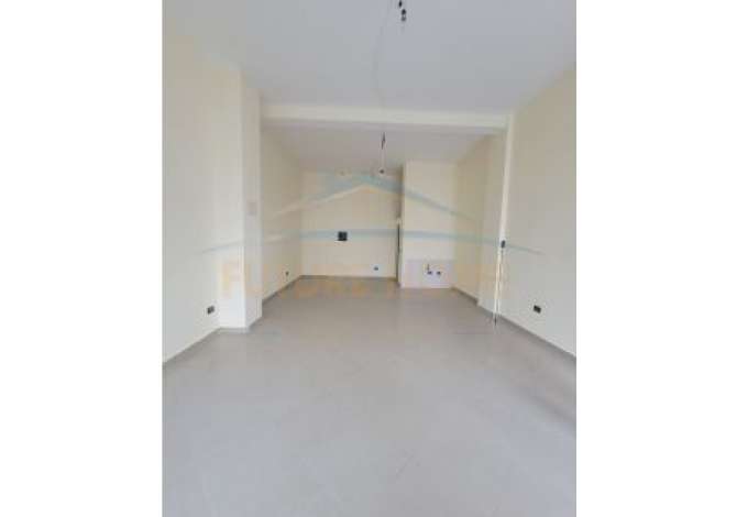 Business Property for Rent 1+1 in Tirana - 400 Euro