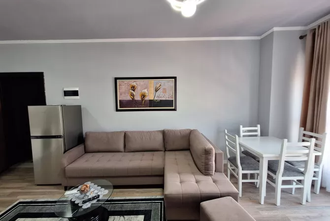 Shtepi ne shitje 1+1 ne Tirane - 10,500,000 Leke