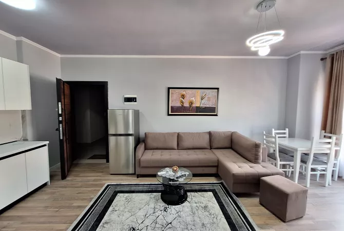 Shtepi ne shitje 1+1 ne Tirane - 10,500,000 Leke