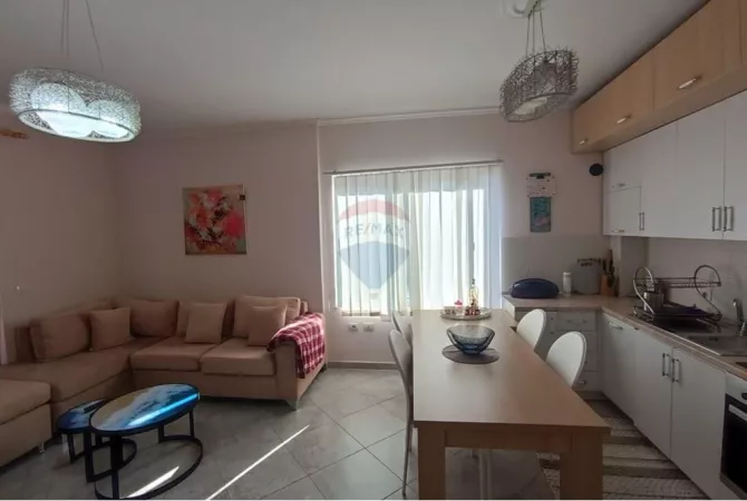 Shtepi me qera 1+1 ne Tirane - 400 Euro