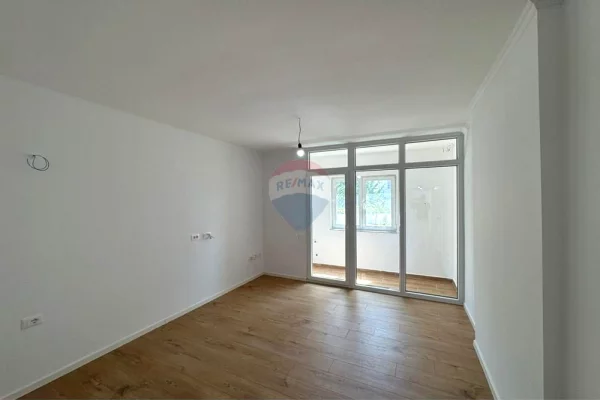 Shtepi ne shitje 2+1 ne Tirane - 135,000 Euro