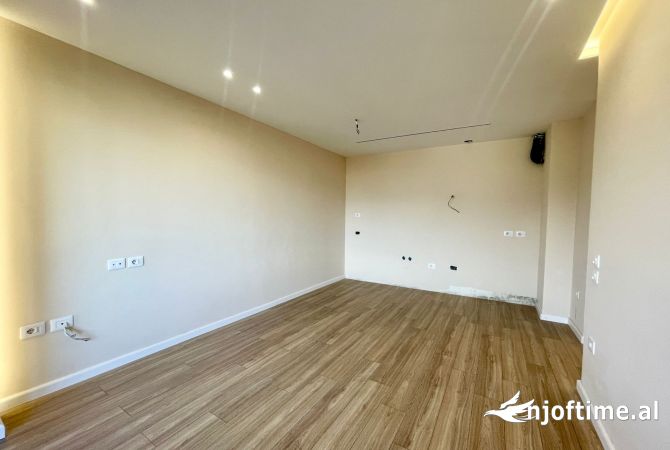 Shtepi ne shitje 2+1 ne Tirane - 165,000 Euro
