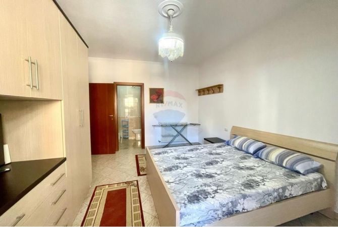 Shtepi me qera 2+1 ne Tirane - 600 Euro