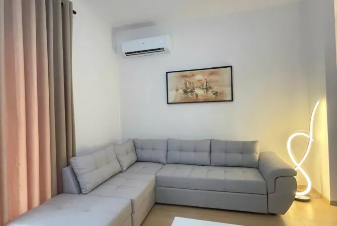 Shtepi me qera 1+1 ne Tirane - 800 Euro