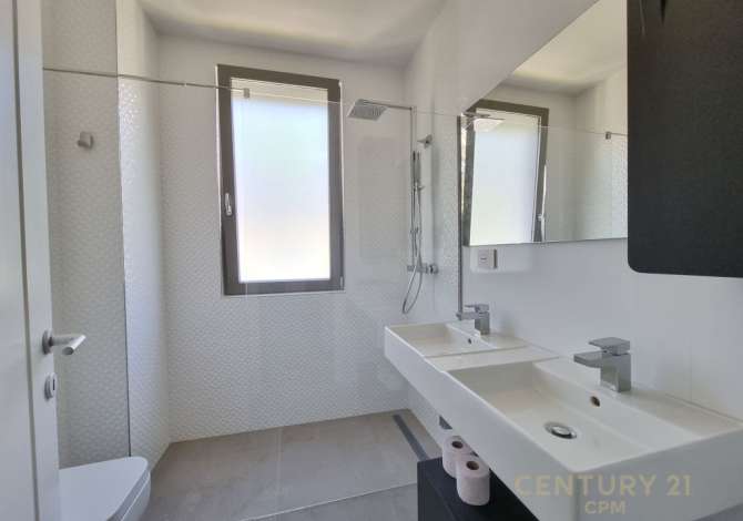 Shtepi me qera Apartament ne Tirane, 2+1, Mobilimi E mobiluar, Pagesa 350  Euro.