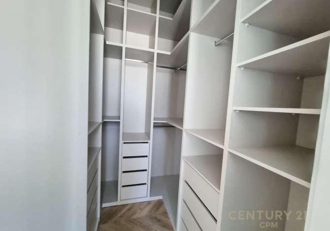 Shtepi me qera Apartament ne Tirane, 2+1, Mobilimi E mobiluar, Pagesa 350  Euro.