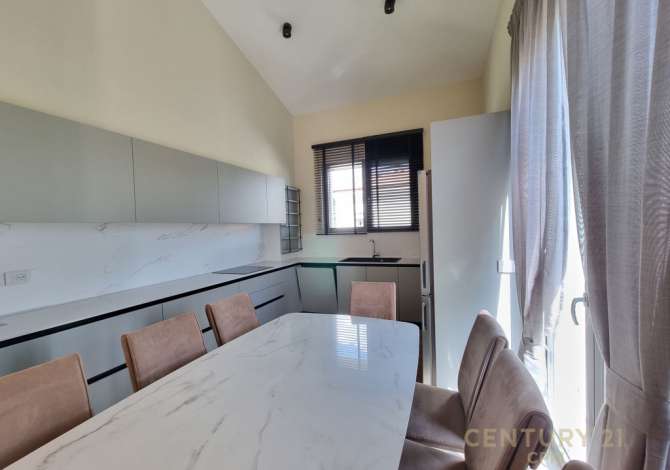 Shtepi me qera Apartament ne Tirane, 2+1, Mobilimi E mobiluar, Pagesa 350  Euro.