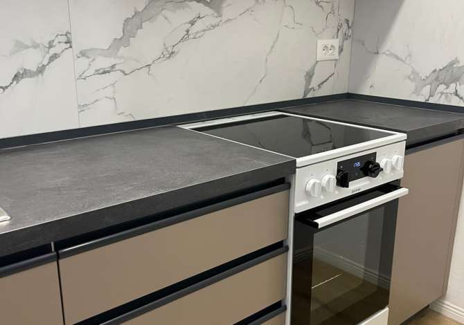 Shtepi me qera 2+1 ne Tirane - 700 Euro